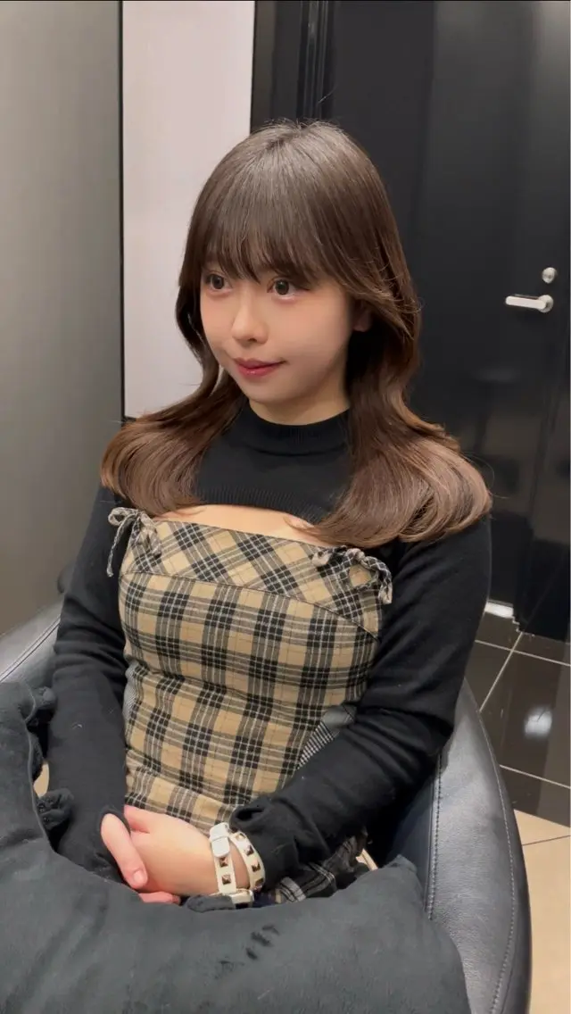セミロング くびれヘア 顔周りカット 韓国風ヘア レイヤーカット 小顔カット 松尾 祐輝のヘアスタイル