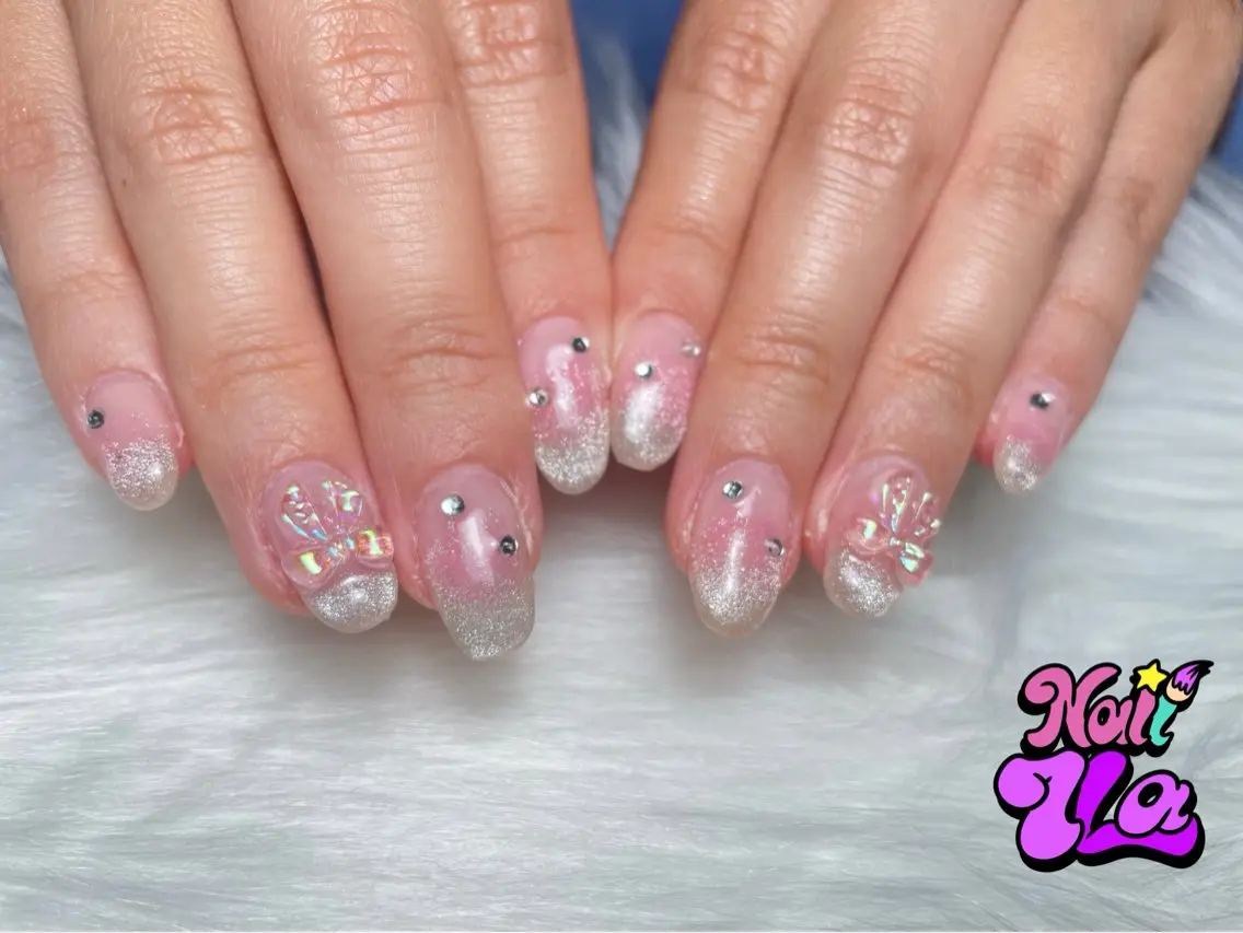 ネイル チークネイル グラデーション マグネットネイル nail 7la 向日市/東向日のネイルデザイン