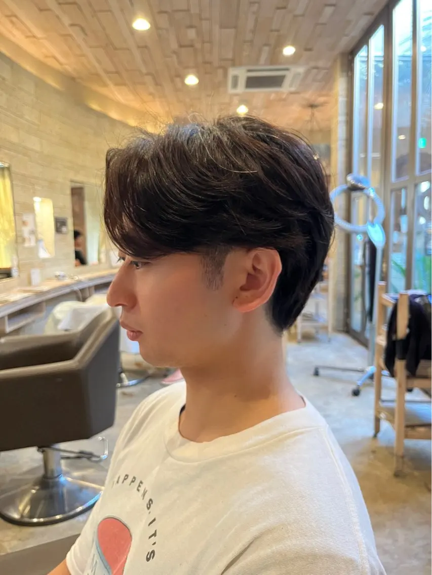 パーマ メンズ センターパート メンズパーマ ニュアンスパーマ 艶カラー/メンズ パーマ/伊藤愛麻のヘアスタイル