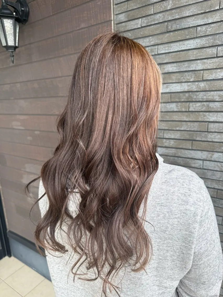 ロング カラー ヘアカラー ハイトーンベージュ 新潟/Manamiのヘアスタイル