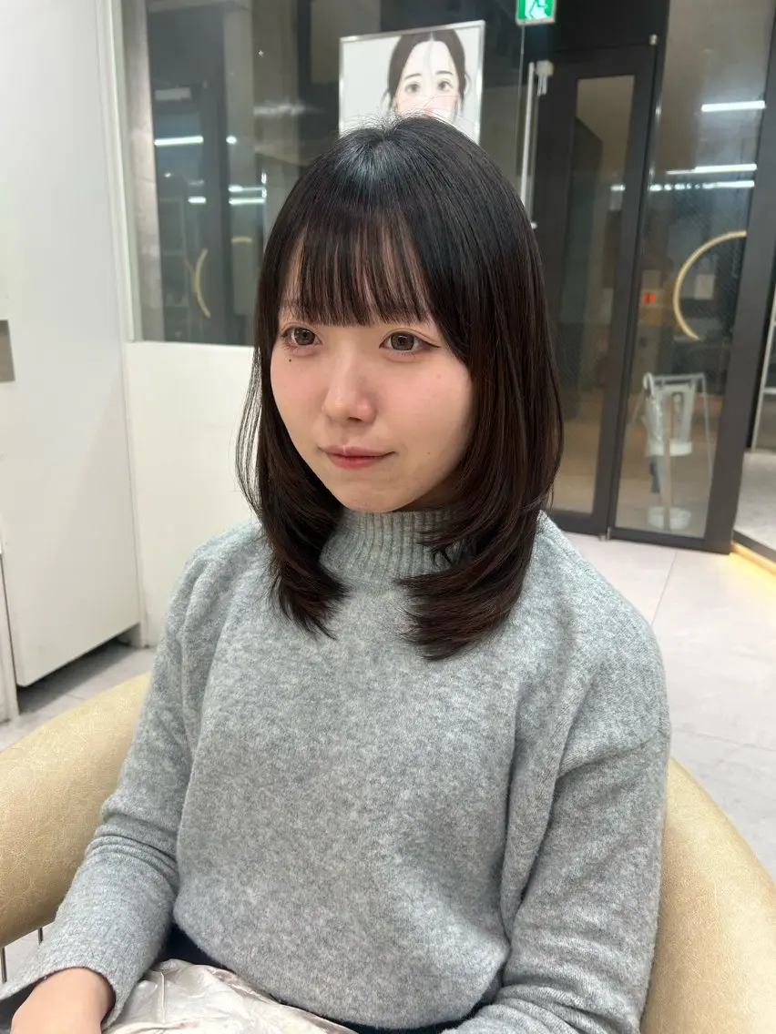ミディアム あ い か 🎀 レイヤーカットのヘアスタイル