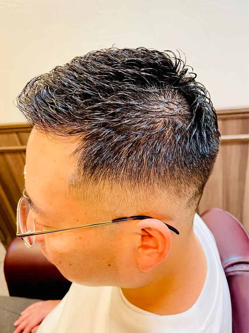 スキンフェード、濡れパンの写真
