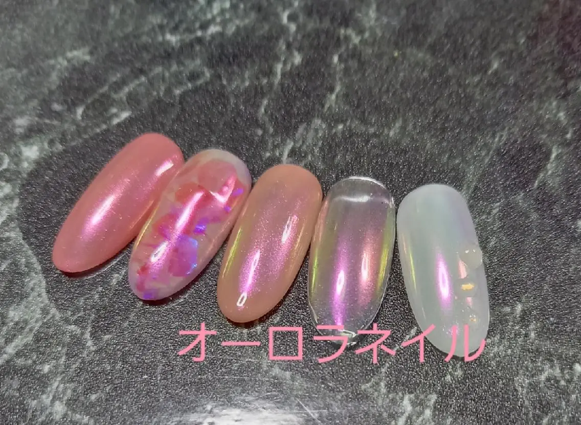 ネイル オーロラネイル ハンドネイル salon de  Princessのネイルデザイン