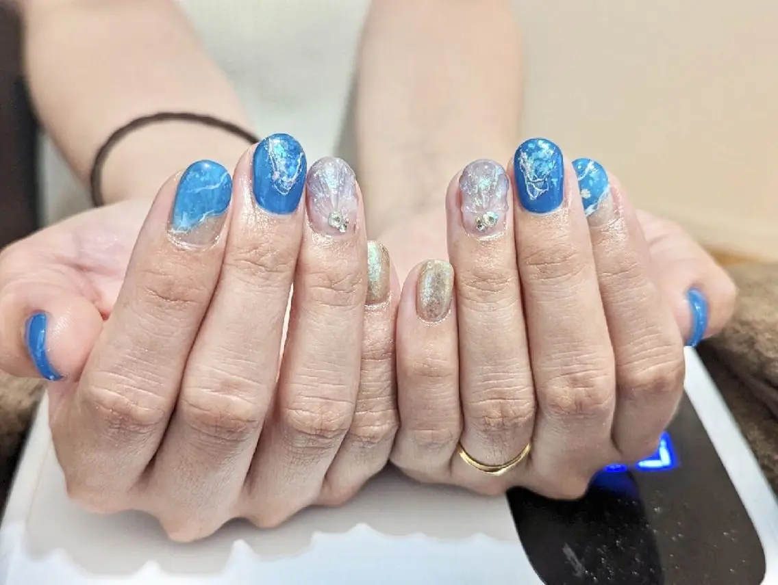 ネイル アートネイル 持ち込み VIBLISS福岡店 yurichanのネイルデザイン