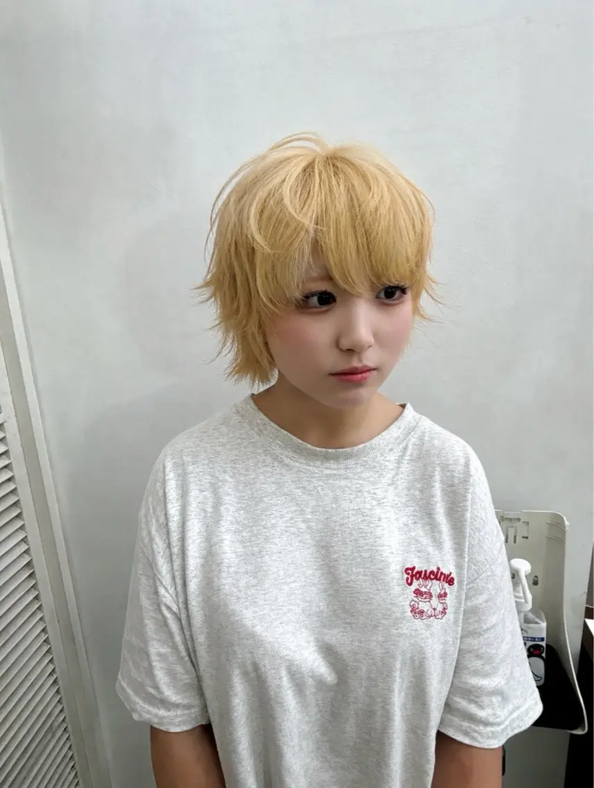 ショート カラー 黒髪 ヘアカラー トリートメント ★NOAトレンドヘア /デザインカラー★のヘアスタイル