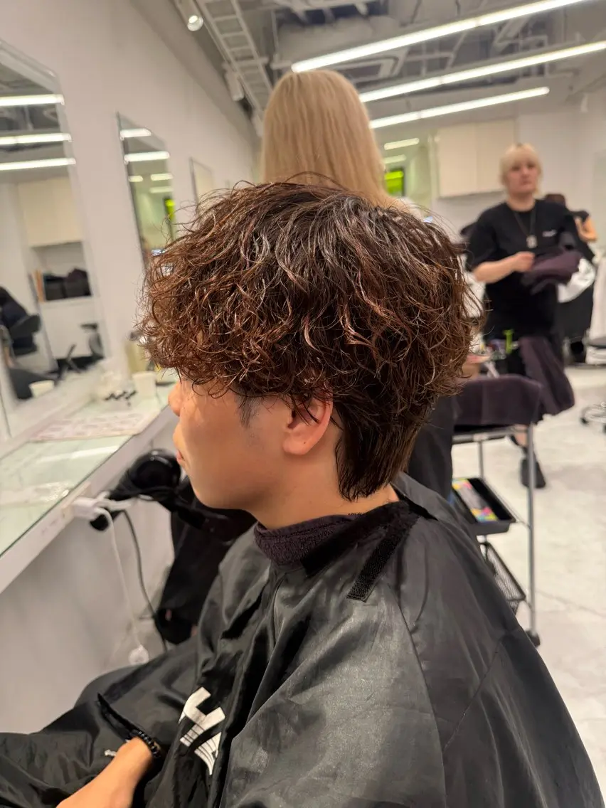 メンズ カット パーマ ブリーチなし透明感 💗RYOTAのヘアスタイル