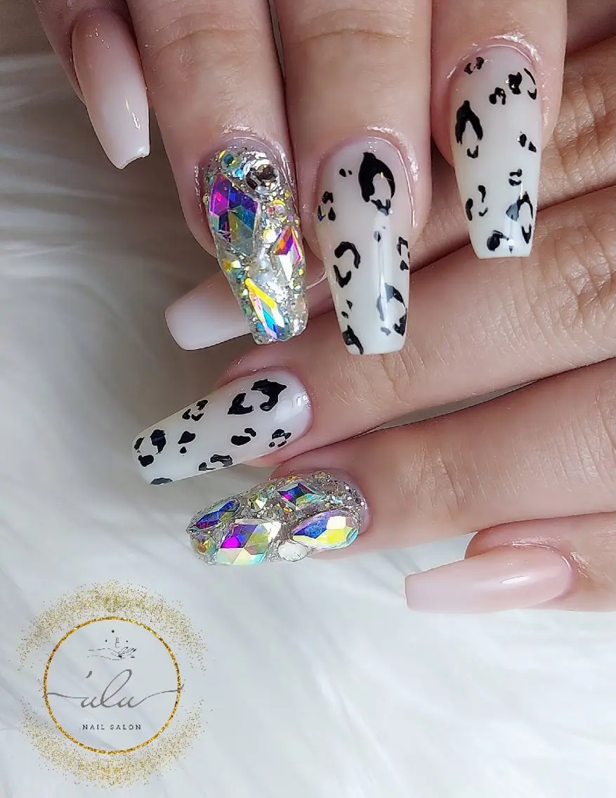 ネイル アニマル柄 ハンドネイル Nailsalon 'uluのネイルデザイン