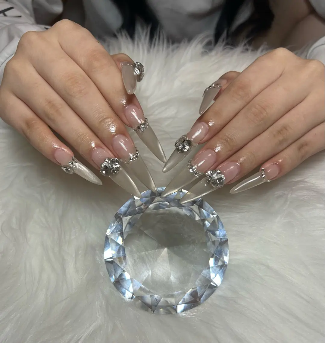 ネイル ワンホンネイル Luxe nailのネイルデザイン