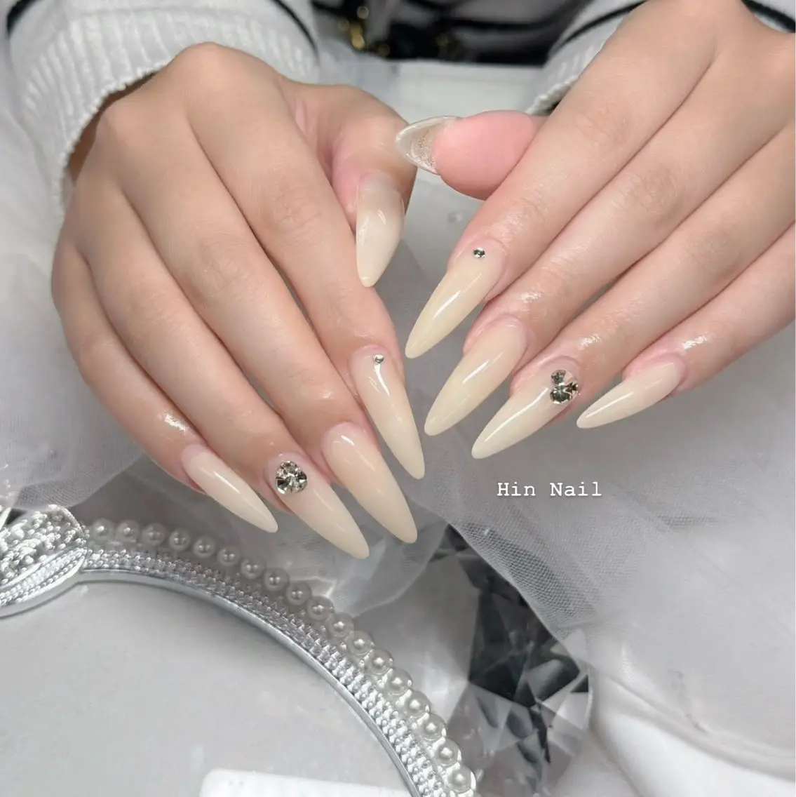 ネイル ハンドネイル HIN NAILのネイルデザイン