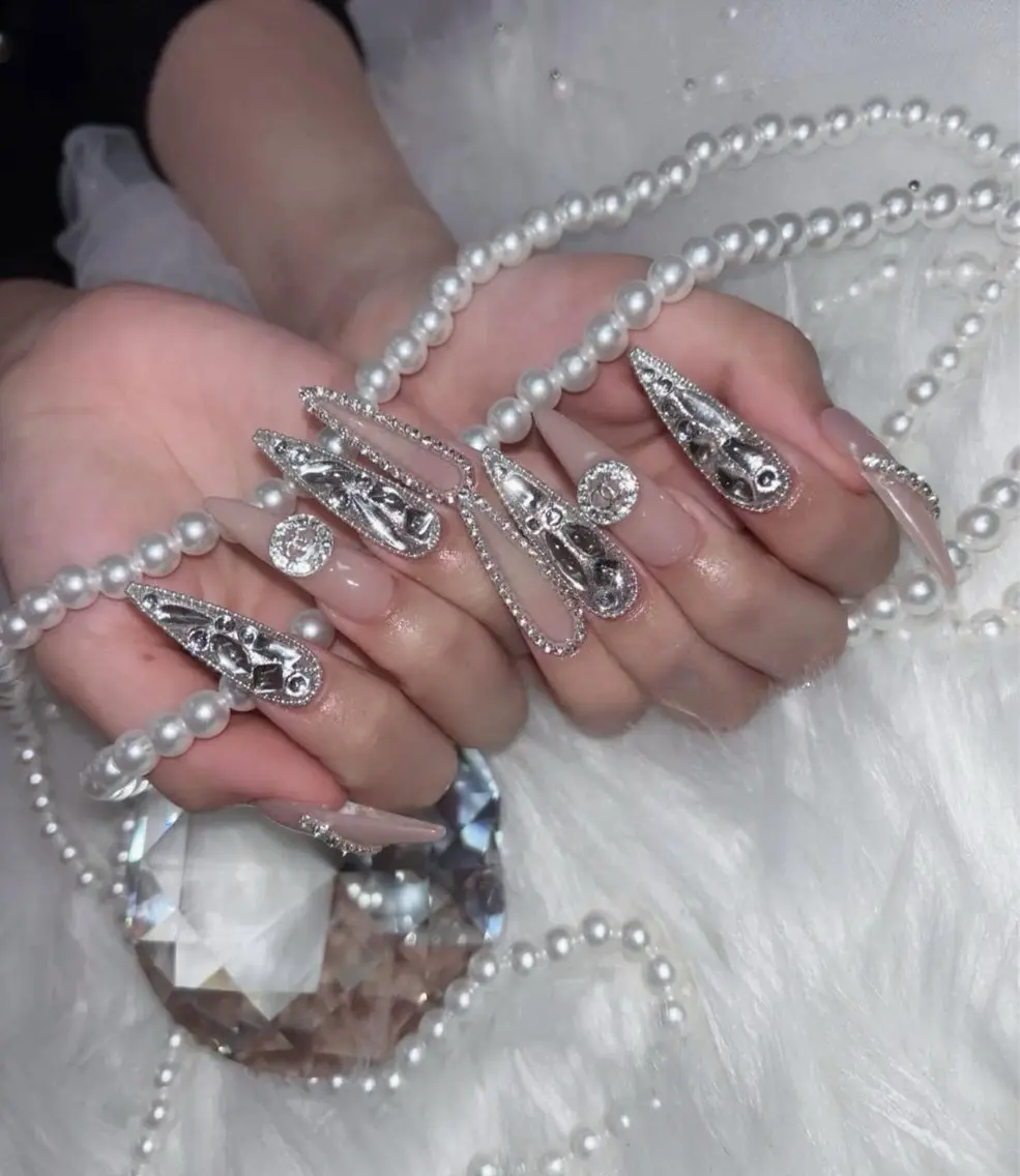 ネイル ハンドネイル Doris Nail Salonのネイルデザイン
