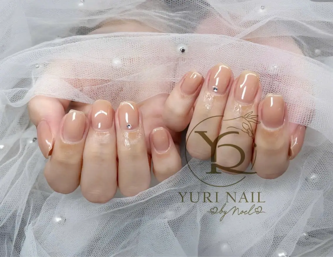 ネイル チークネイル フットネイル グラデーション 韓国ネイル 持ち込み ハンドネイル フットネイル ハンドケア YURI Nail NARITAのネイルデザイン