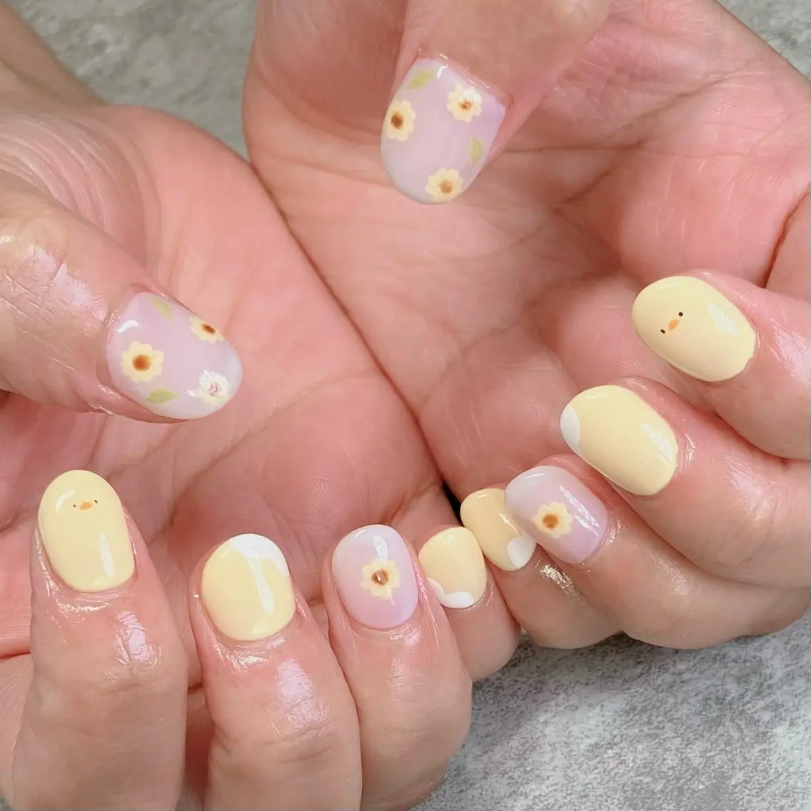 ネイル shino🌟 痛ネイルのネイルデザイン