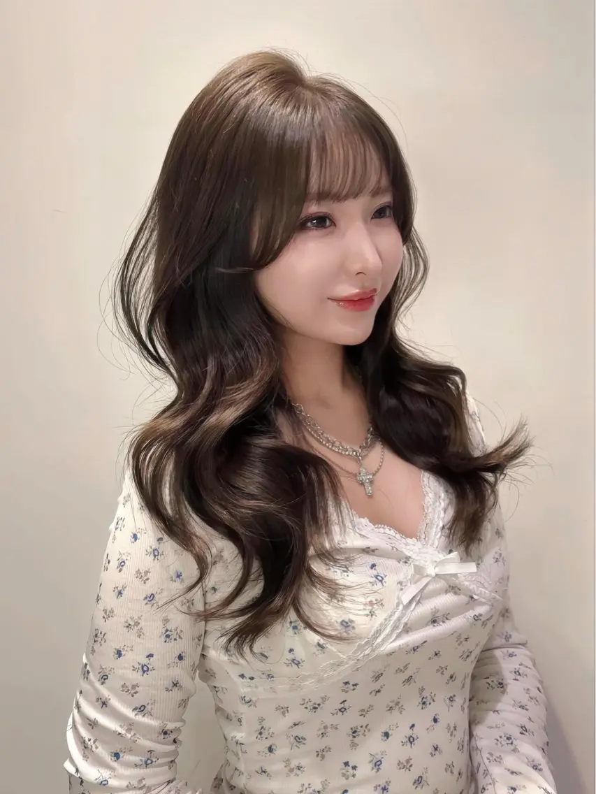 ロング カラー ベージュカラー グレージュ ミント ミントベージュ 韓国風ヘア カット ヘアカラー トリートメント 銀座/韓国レイヤー/ 艶カラー🍓原田侑依のヘアスタイル