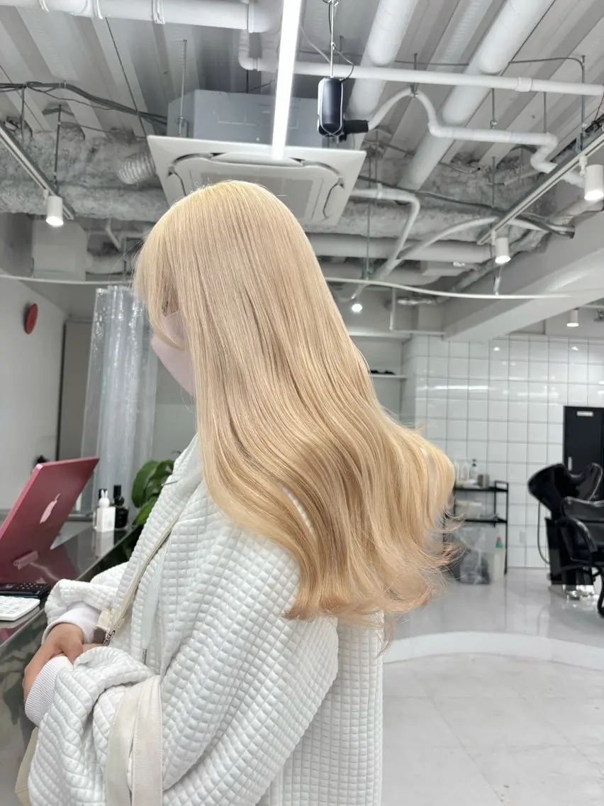 ミディアム カット ヘアカラー トリートメント ヘアセット 🎗副店長/井上 竜 ブリーチ指名No.1のヘアスタイル