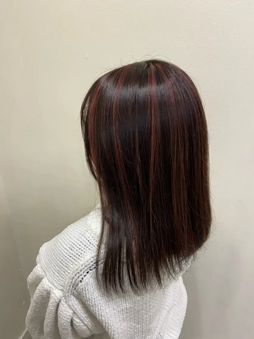 ロング カラー ブリーチ ハイライトカラー レッドカラー ハイライト ワタナベ リリコのヘアスタイル