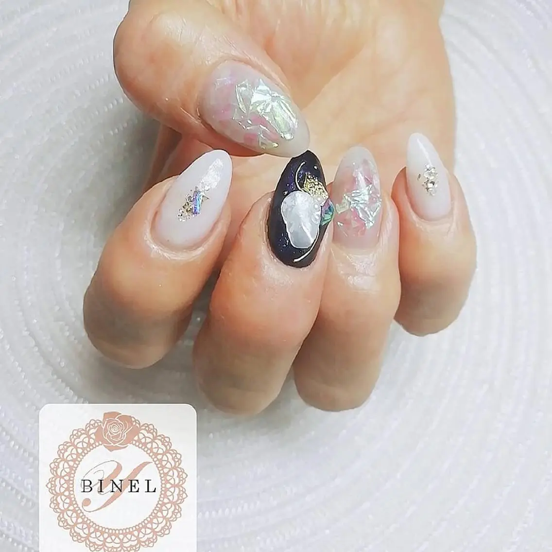 ネイル 氷ネイル・うるうるネイル ハンドネイル Nail Salon Y.BINELのネイルデザイン