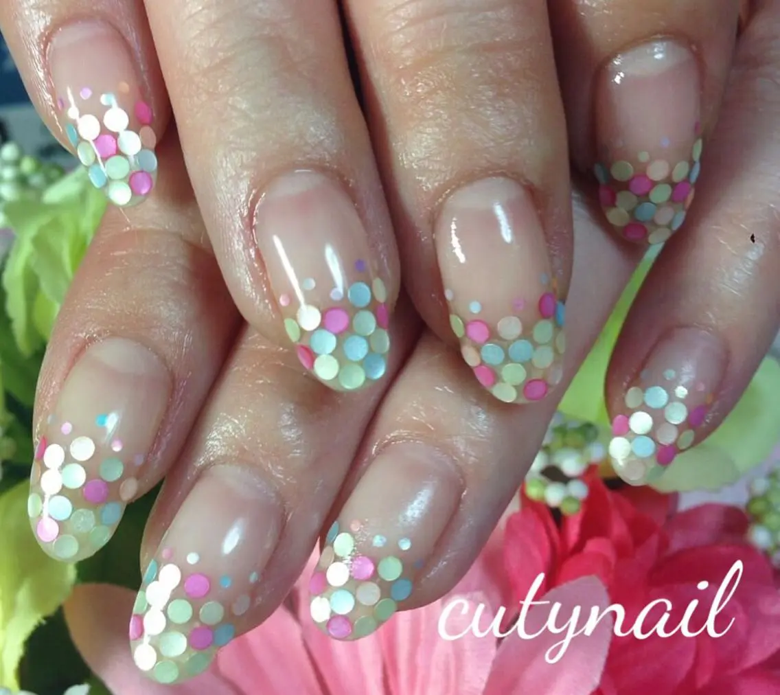 ネイル ジェルネイル グラデーション ホログラムネイル cuty nailのネイルデザイン