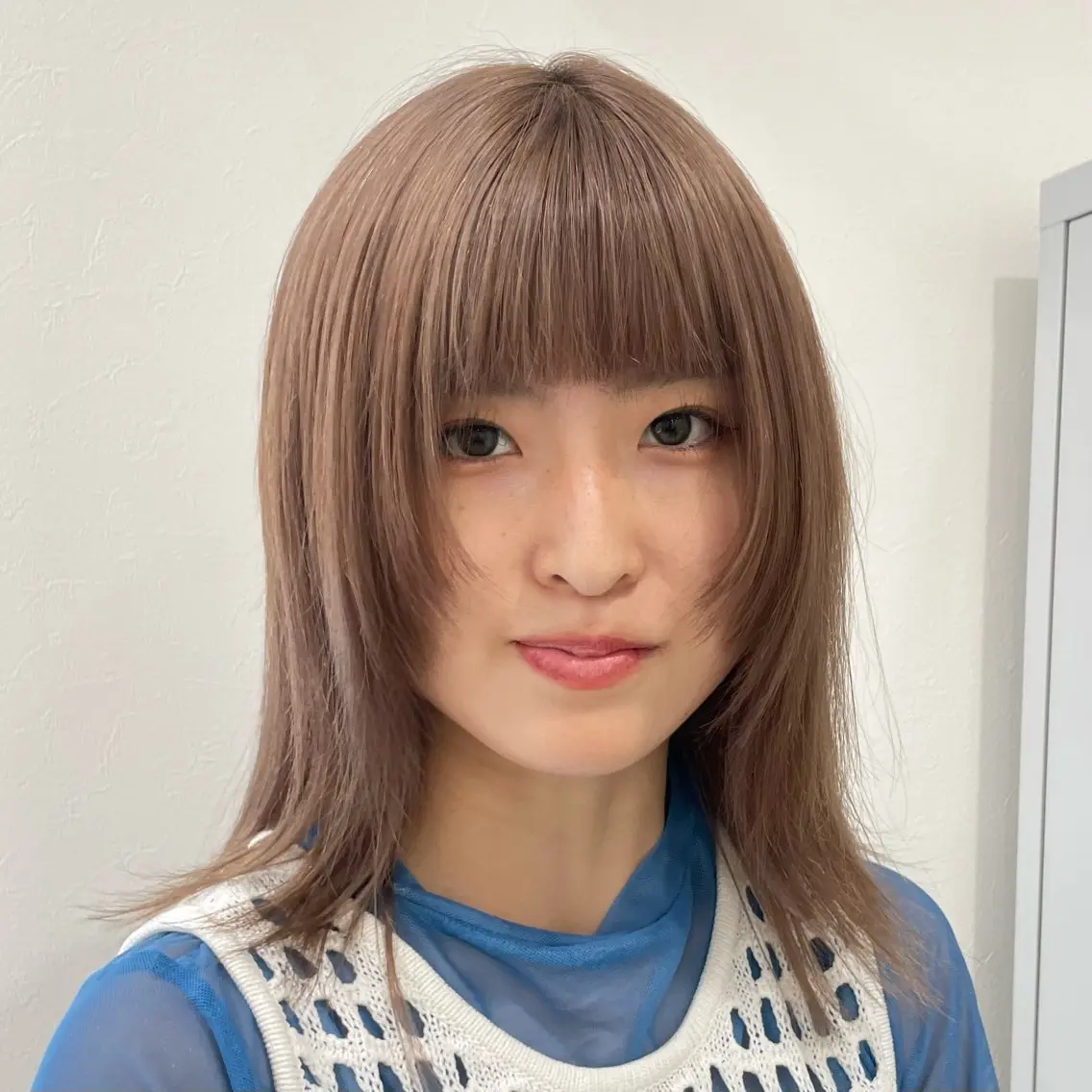 セミロング カラー ベージュカラー ヘアカラー ⭐トレンドカット&カ ラーCocoro🪿のヘアスタイル