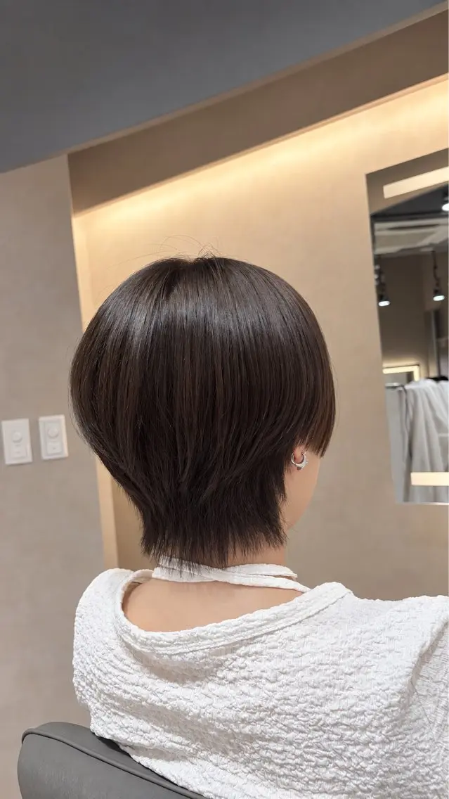 ショート 渋谷🦝ボブ/ 艶髪カラー/夏鈴🦝のヘアスタイル