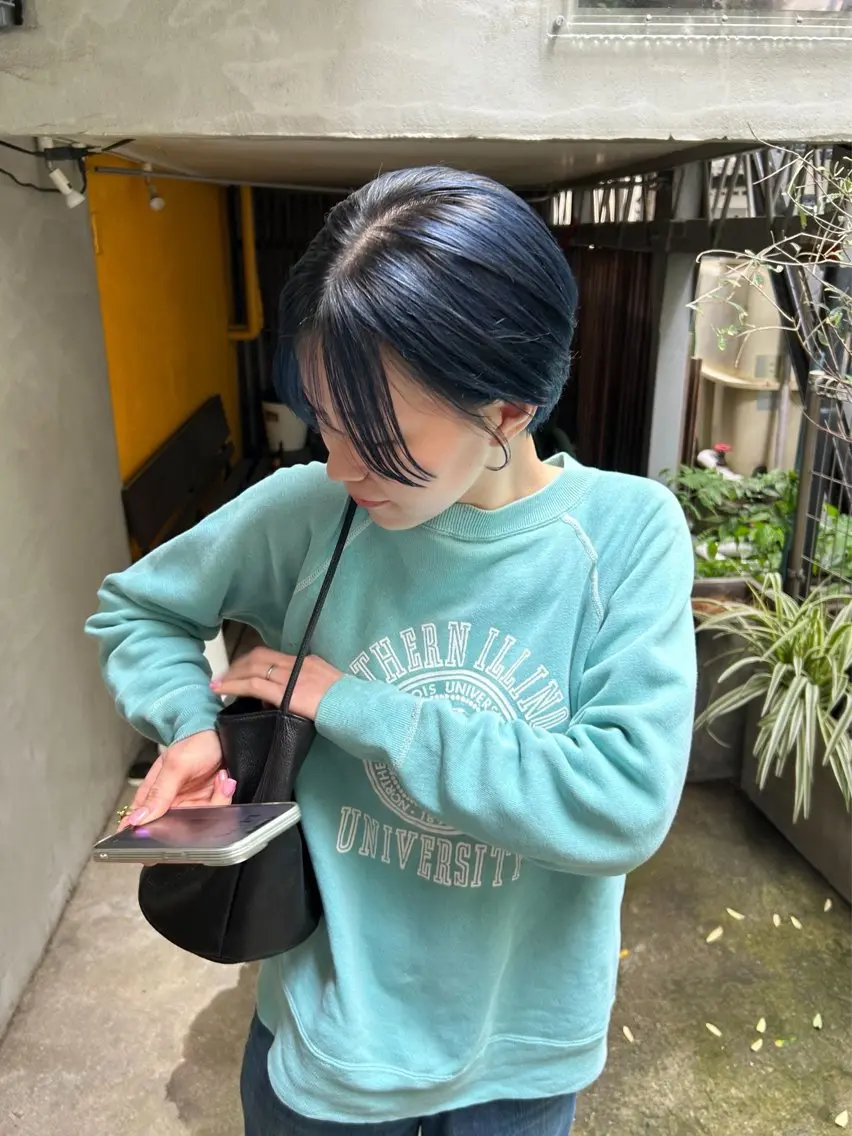 ショート ヘアカラー トリートメント 金田 夏野のヘアスタイル