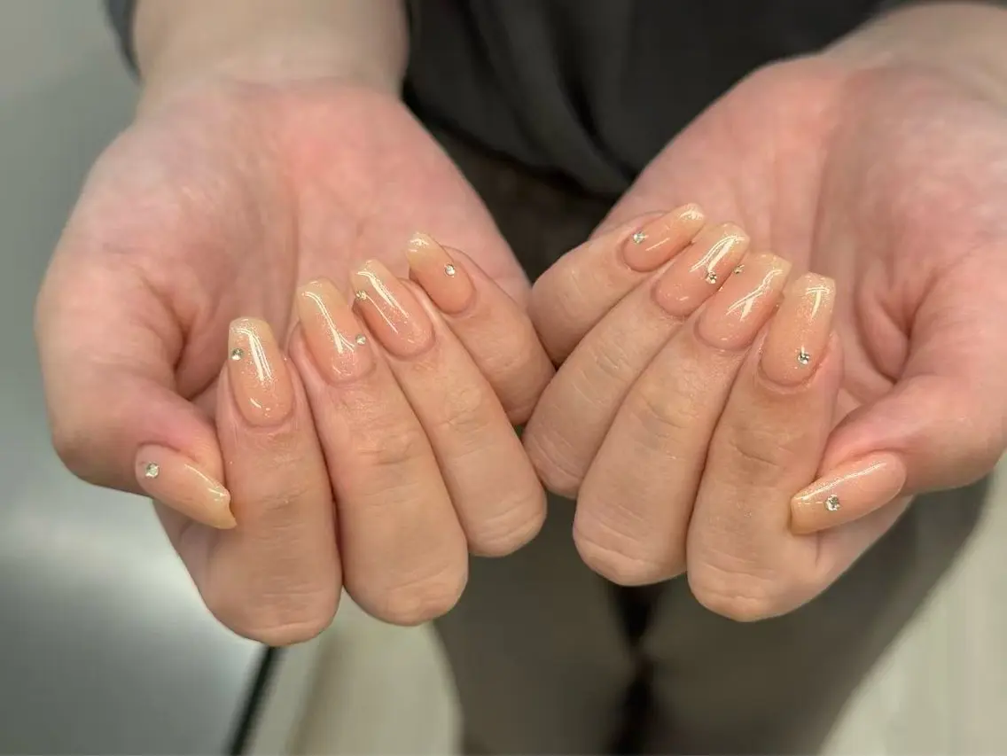 ネイル オーロラネイル フレンチネイル ジェルネイル ガラスフレンチ ニュアンスネイル ハンドネイル OCEAN nail パラジェル　取扱い店のネイルデザイン