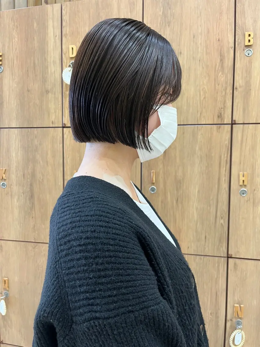 ショート カラー 黒田瀬奈/ボブ まろやかベージュのヘアスタイル