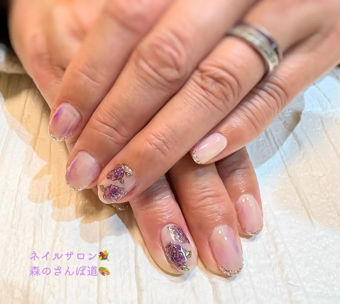 ネイル ハンドネイル ショートネイル 森のさんぽ道のネイルデザイン