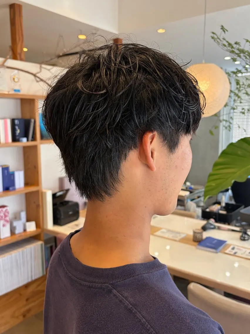 ミディアム ミディアムパーマ カット ヘッドスパ 坂田 睦月のヘアスタイル