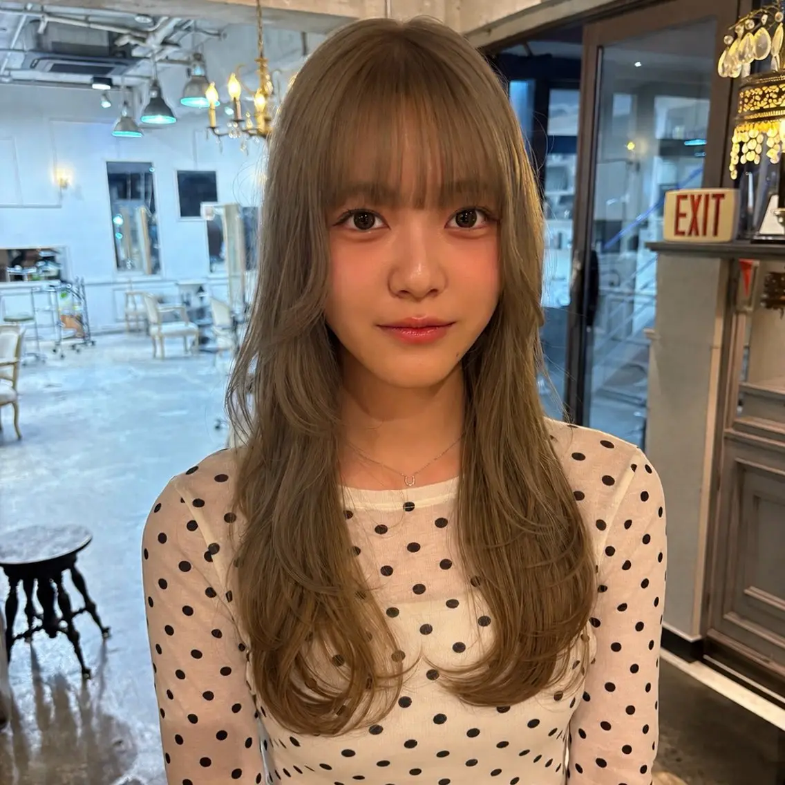 ロング カット ヘアカラー トリートメント 柔らかベージュ 🤎YUKAのヘアスタイル