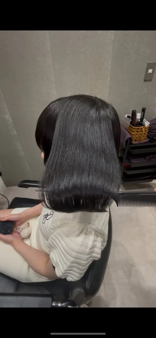 セミロング カラー アクアカラー ケアカラー 髪質改善 トリートメント カット ヘアカラー トリートメント 髪質改善ヘアケア 艶髪特化/上田のヘアスタイル