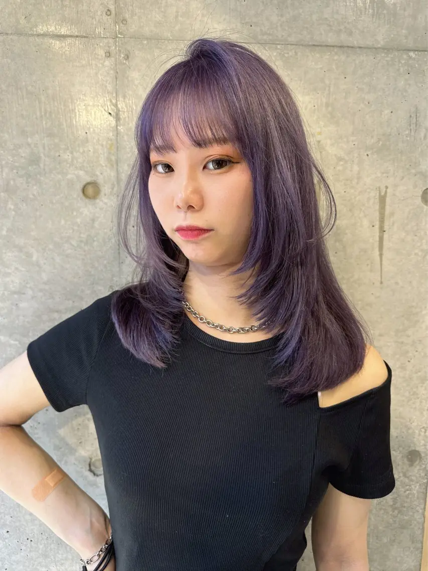 セミロング カラー アディクシーカラー ブリーチ ケアブリーチ ダブルカラー イヤリングカラー DAIKIベージュ 🍂レイヤーカットのヘアスタイル