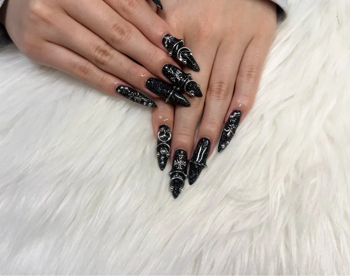 ネイル nailsalon R.のネイルデザイン