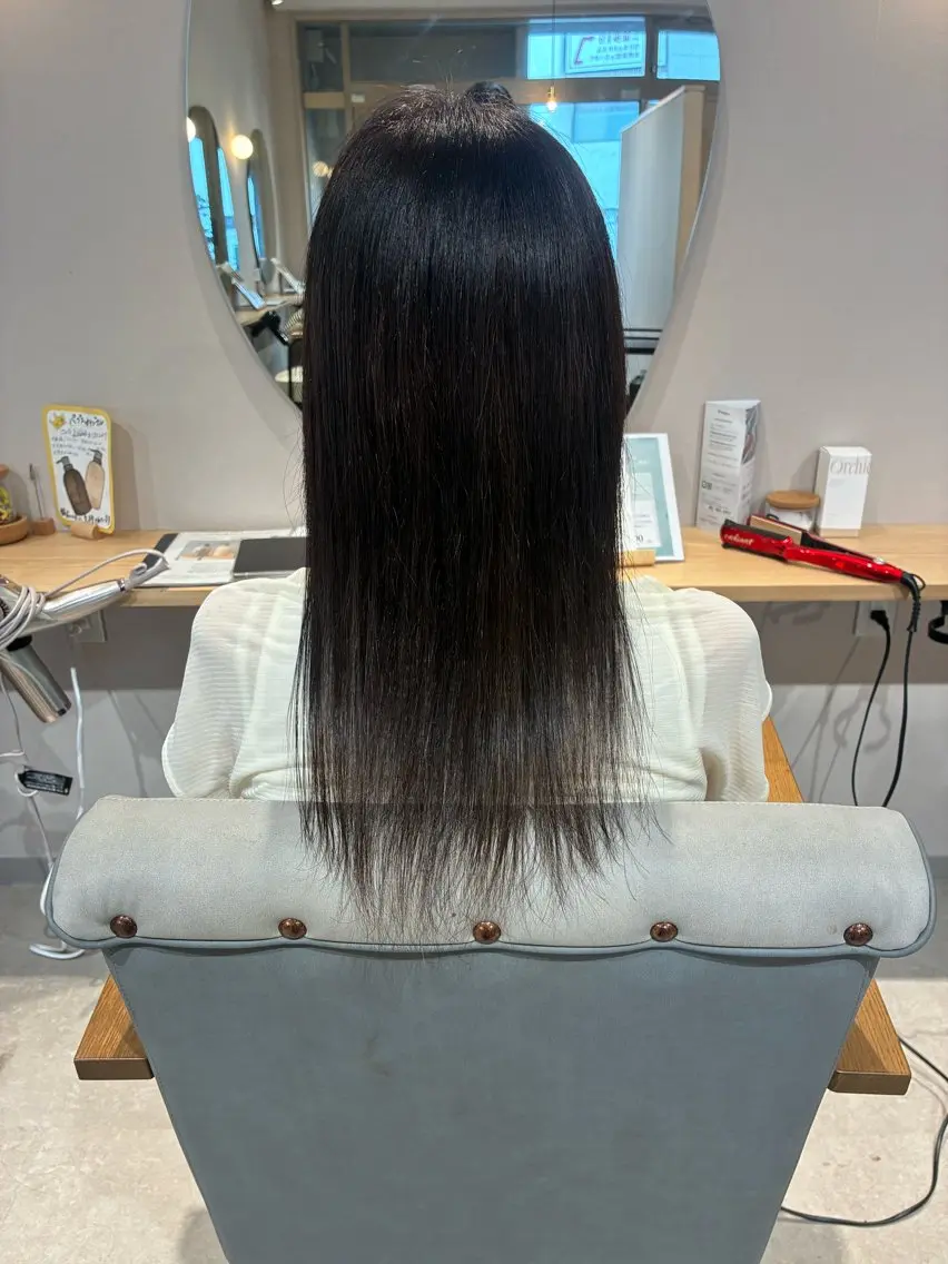 ロング カラー 加納 由佳のヘアスタイル