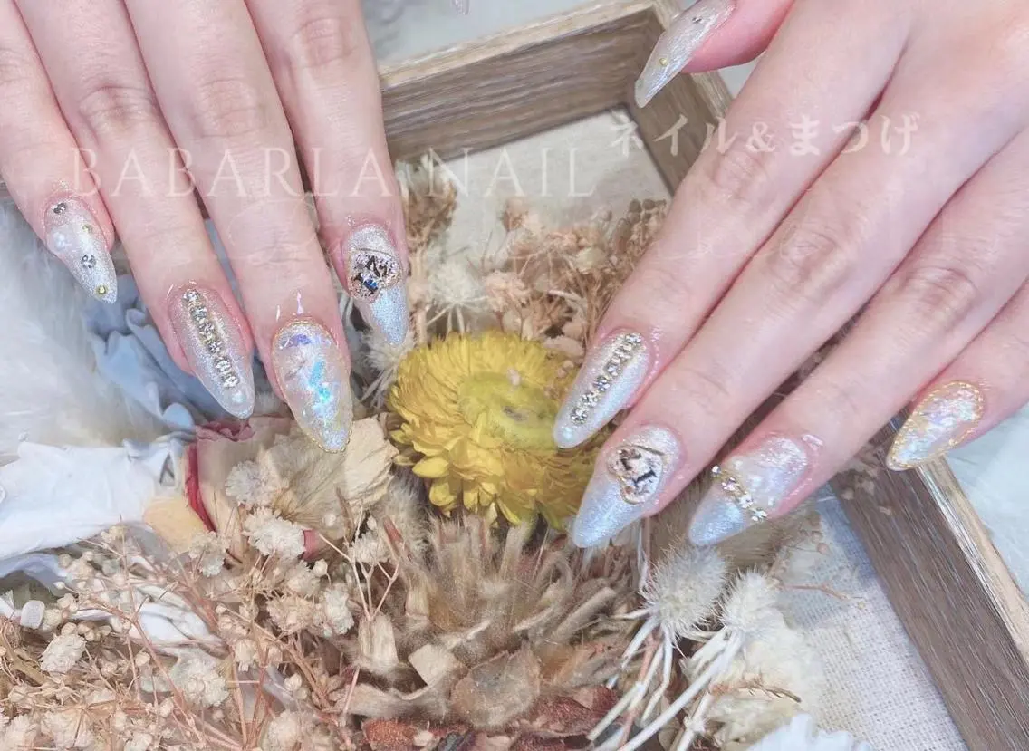ネイル ハート シルバー Babarla Nailのネイルデザイン