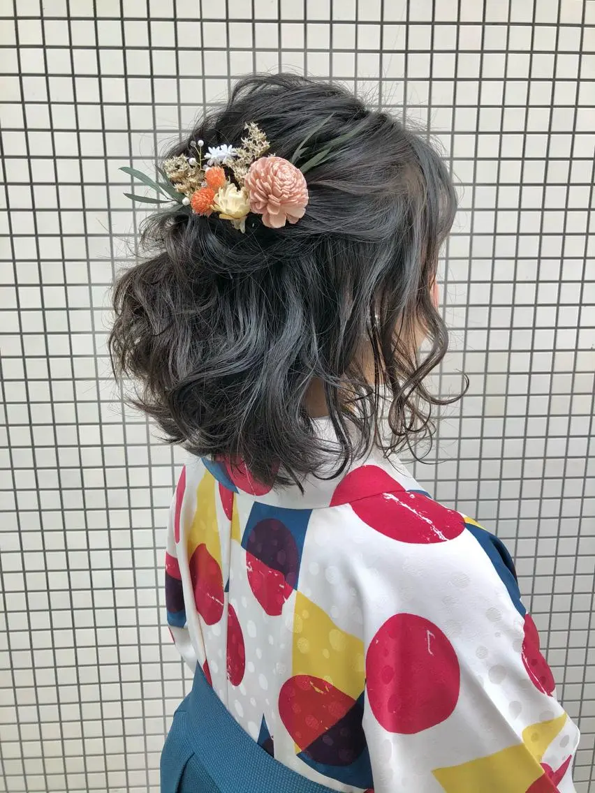 卒業式 ヘアセット&袴着付け 早朝料金無料!2027年3月のお問い合わせが増えております!お早めにご連絡ください☎︎の写真