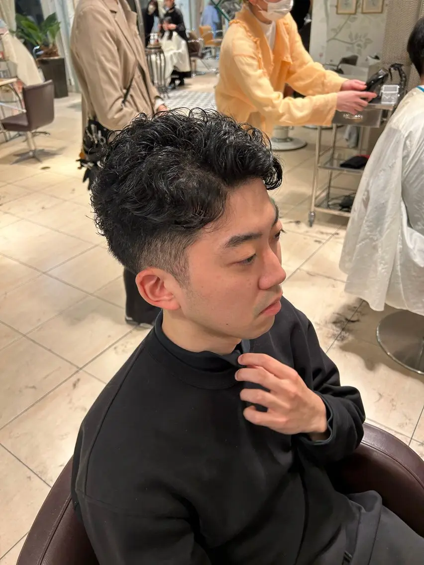 メンズ 刈り上げ カット 土佐 彩純のヘアスタイル