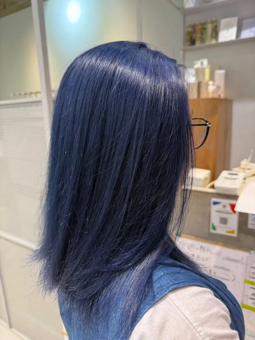 ミディアム カラー ヘアカラー 辻岡 悠稀のヘアスタイル