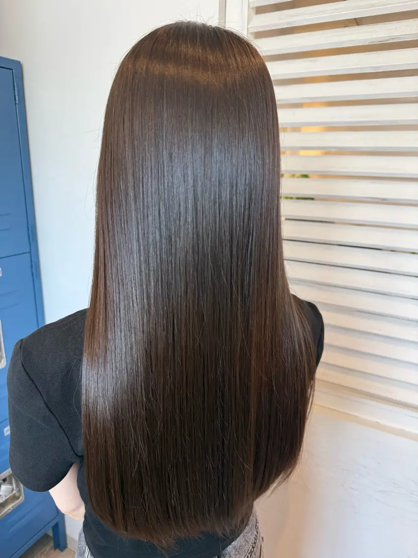 ロング カラー ヘアカラー 太田 結愛のヘアスタイル