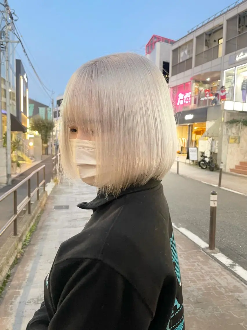 【トリプルカラー🥂】🌻ホワイトケアブリーチ2回+イルミナカラー+4ステップTOKIOトリートメント#ホワイトカラーの写真