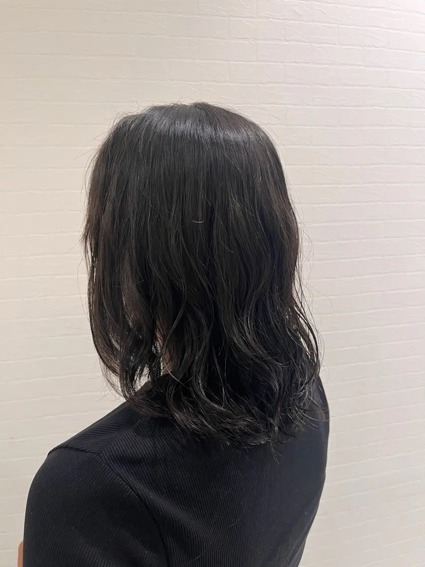 ミディアム パーマ 🫧透明感カラー ✄﻿mana🫧のヘアスタイル