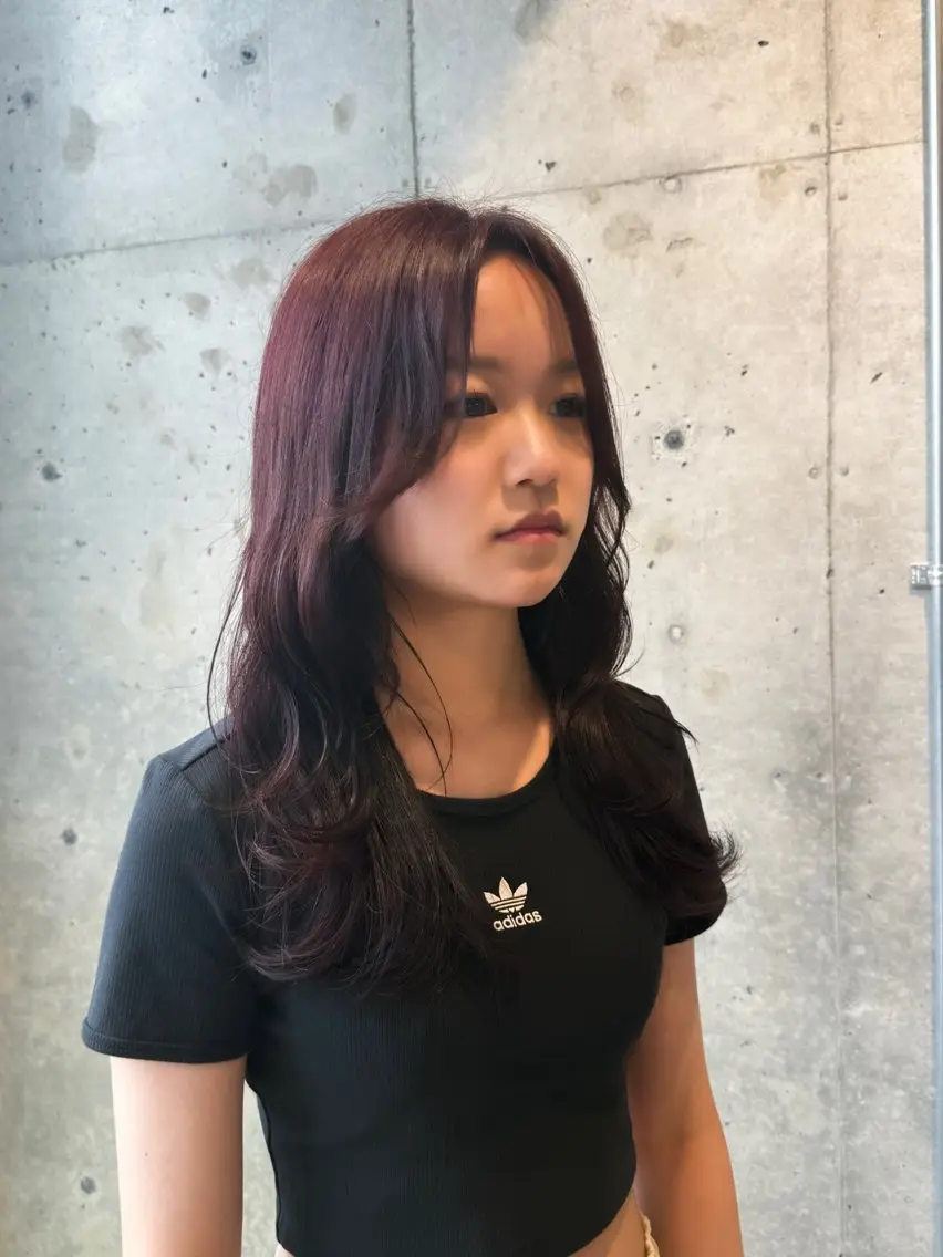 ロング カラー ブリーチ ダブルカラー ブリーチなしカラー カット ヘアカラー トリートメント 柔め透明感血色カラー 暖色/レイヤー/ゆいのヘアスタイル