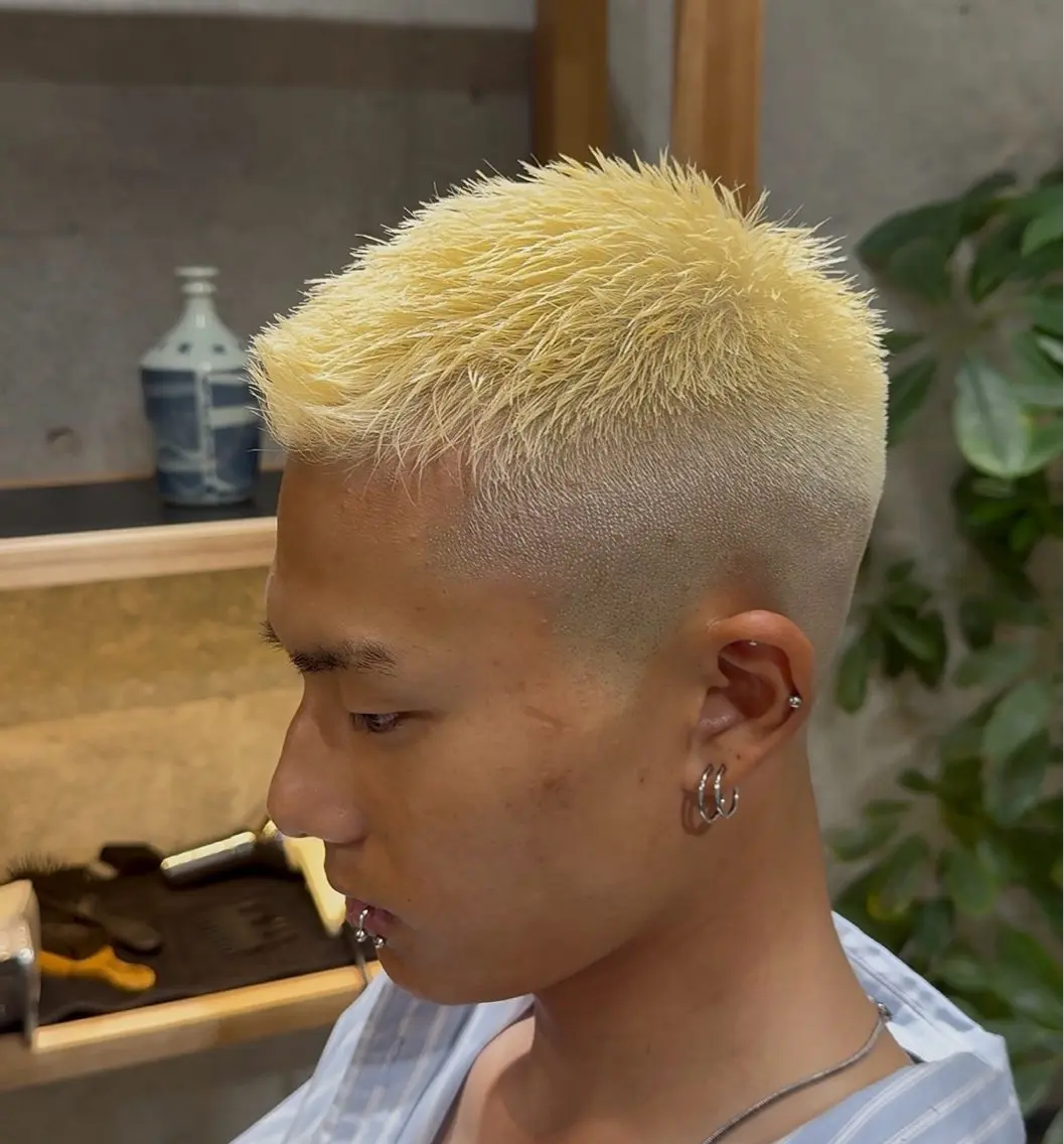 ショート メンズ フェードカット スキンフェード メンズパーマカット 達人/涼のヘアスタイル