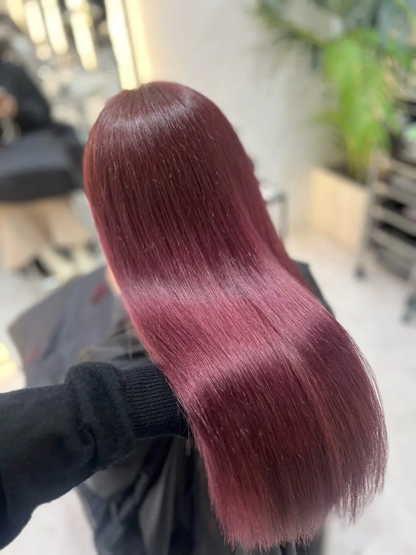 ロング カラー Zina aimiのヘアスタイル