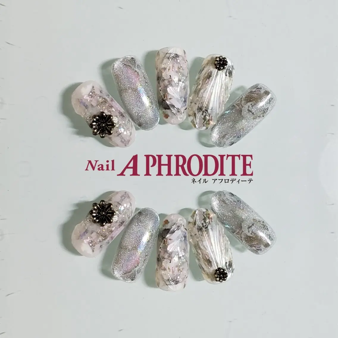 ネイル ジェルネイル ニュアンスネイル スカルプネイル ソフトジェル ネイルチップ ハンドネイル Nail Aphroditeのネイルデザイン