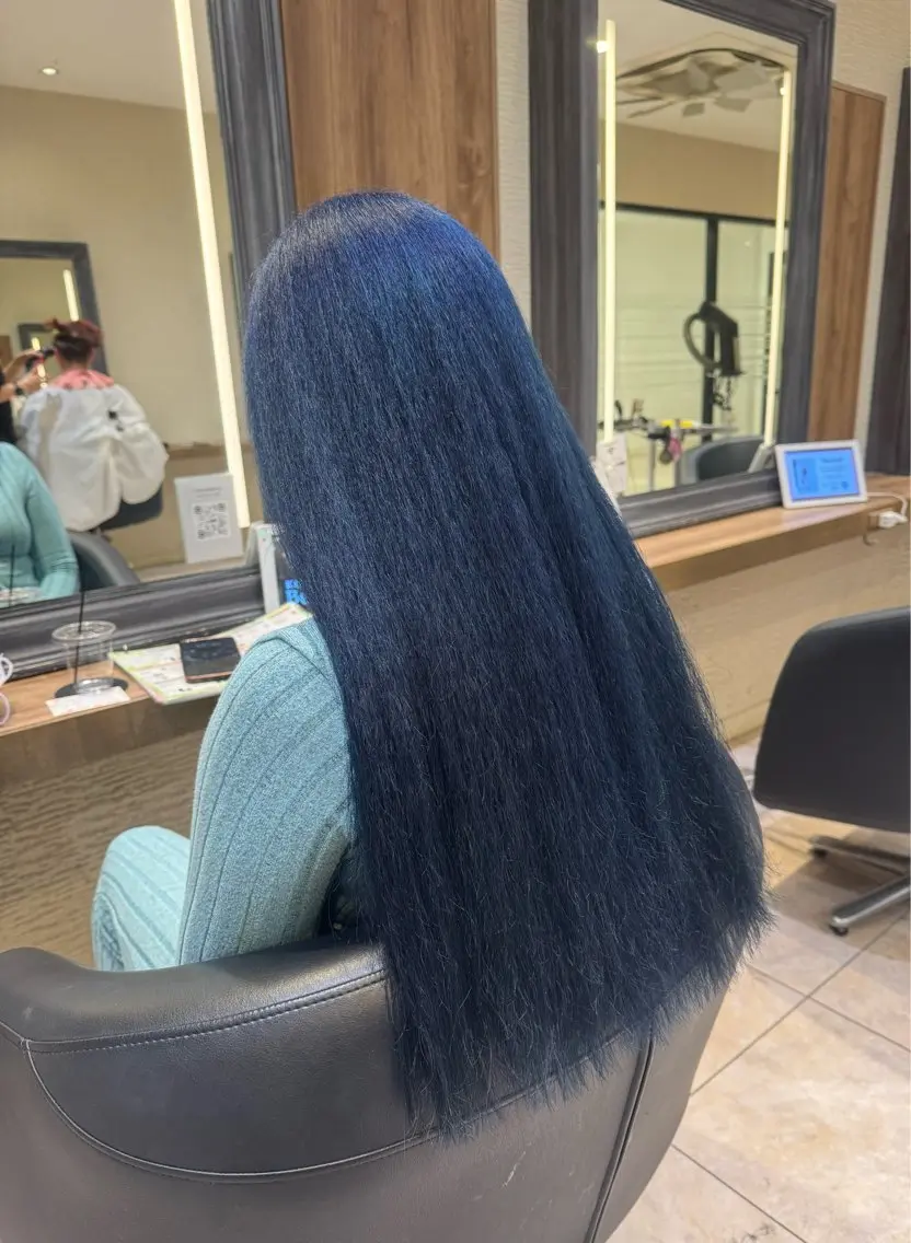 ロング カラー ヘアカラー トリートメント さら艶レイヤーカット 🩶Suzuneのヘアスタイル
