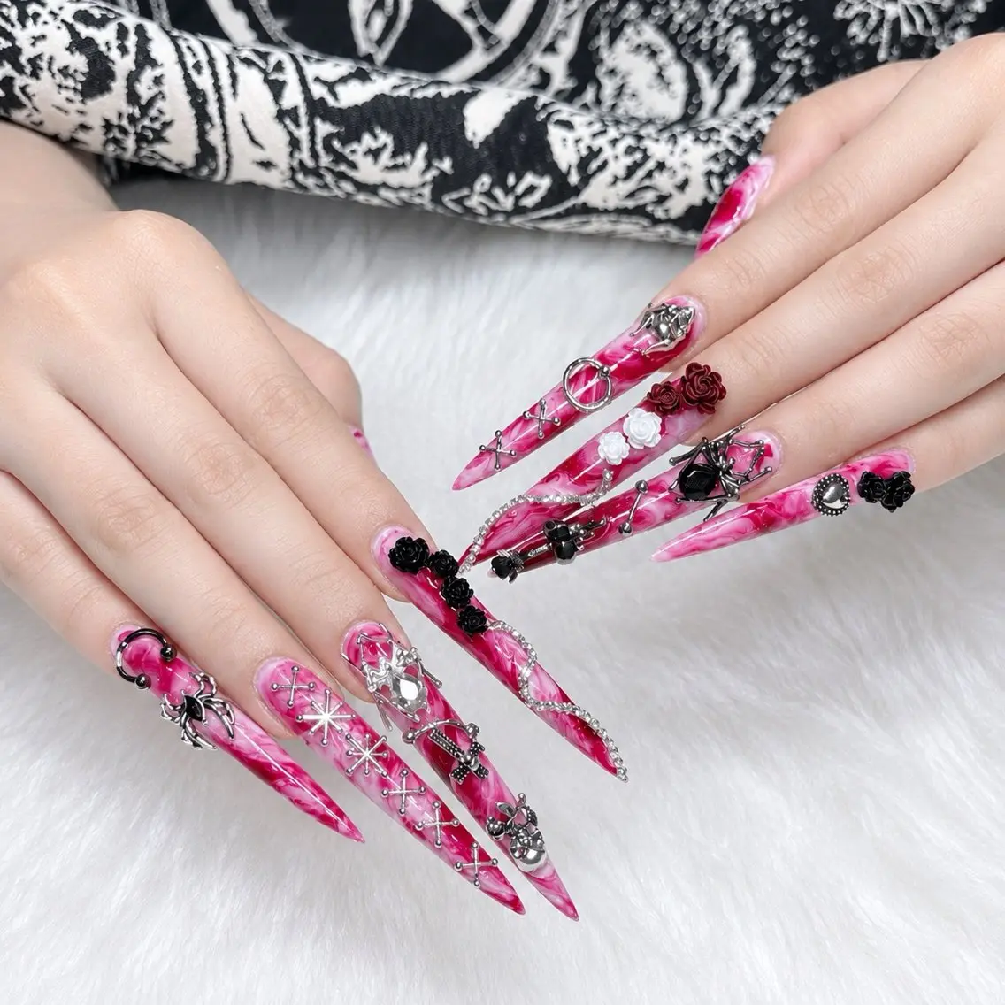 ネイル ハンドネイル LUNE DC NAILのネイルデザイン