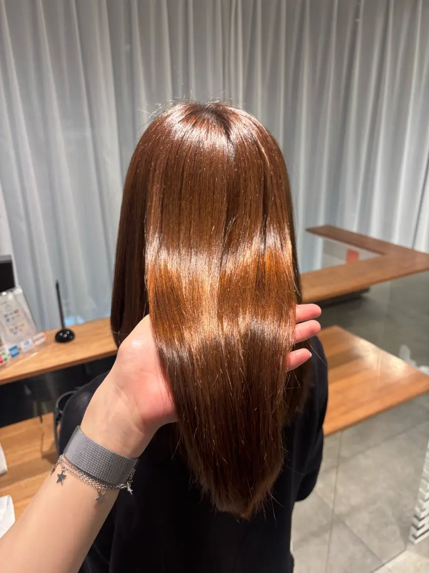 ロング 縮毛矯正 たけた ちなつのヘアスタイル