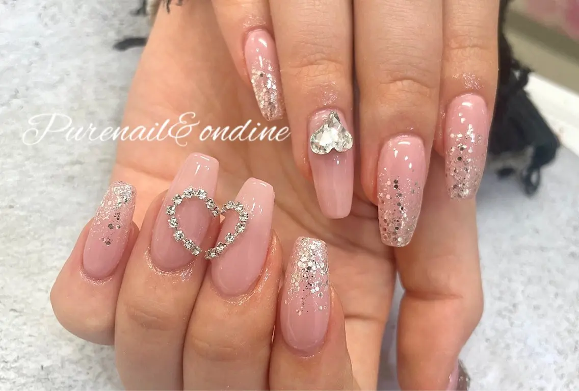 ネイル ハンドネイル ピュアネイル& オンディーヌのネイルデザイン