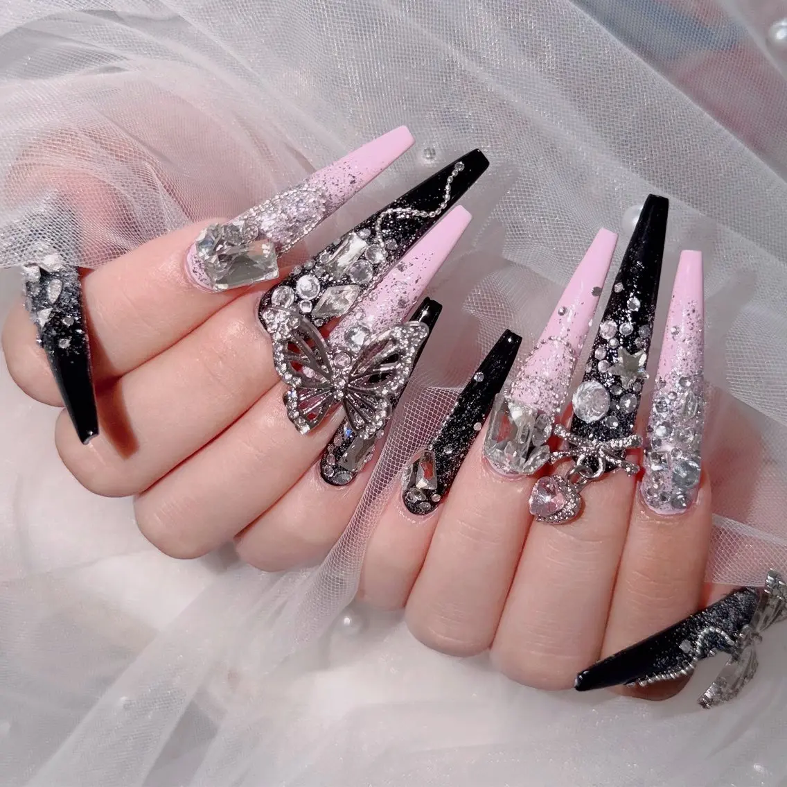 ネイル チークネイル 長さ出し フラッシュネイル フレンチネイル グラデーション ハンドネイル Lenie Nail Salonのネイルデザイン