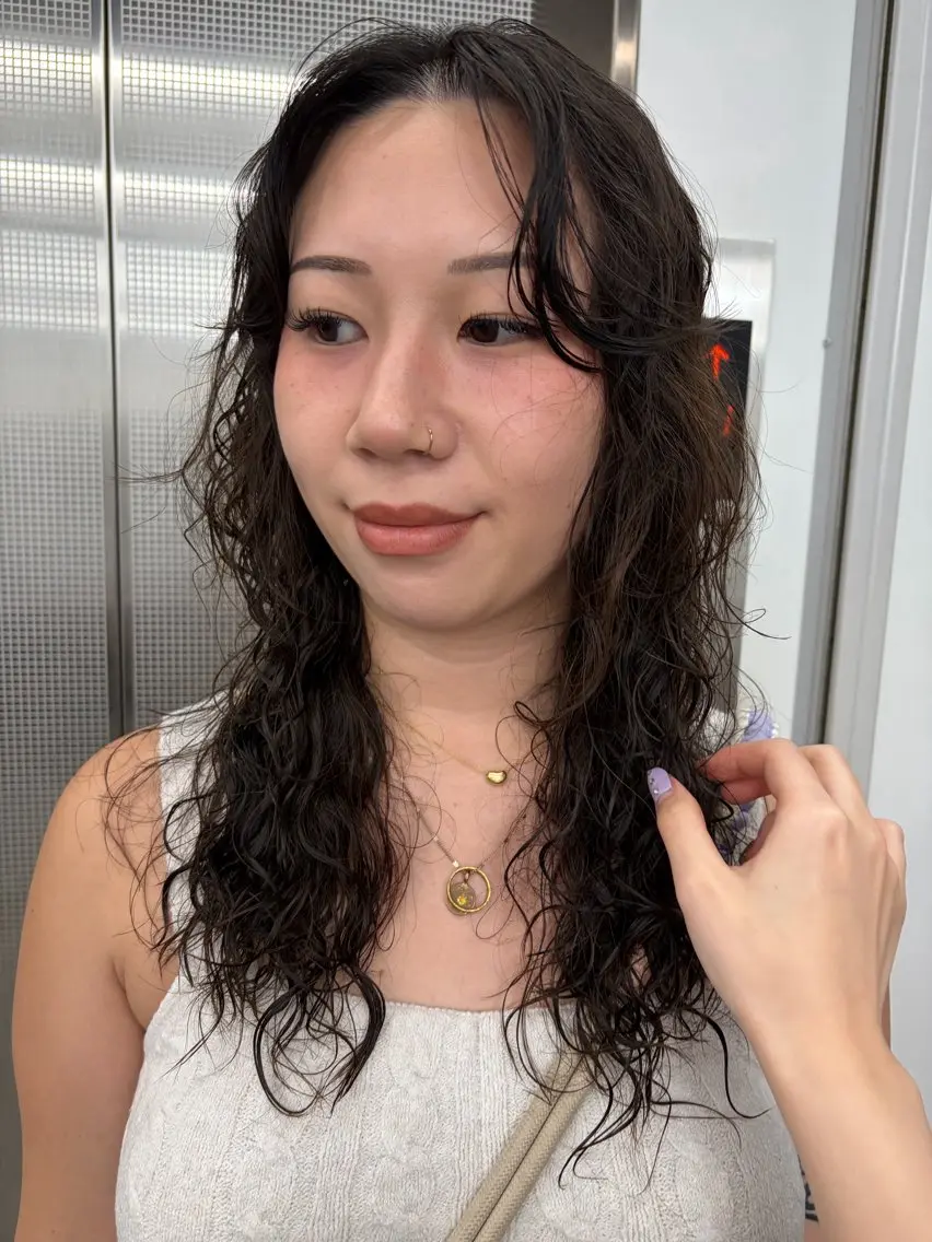 セミロング パーマ カット パーマ Nico☺︎🎀YU レイヤー/カットのヘアスタイル